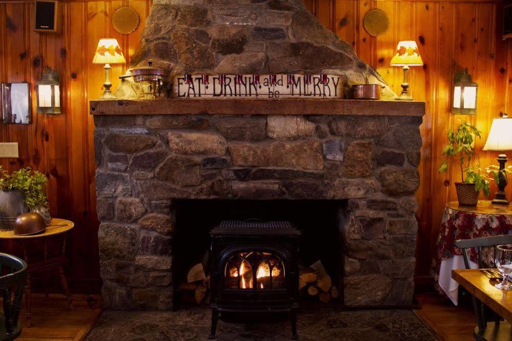 Bristol Inn At Baldwin Creek & Mary'S Restaurant מראה חיצוני תמונה